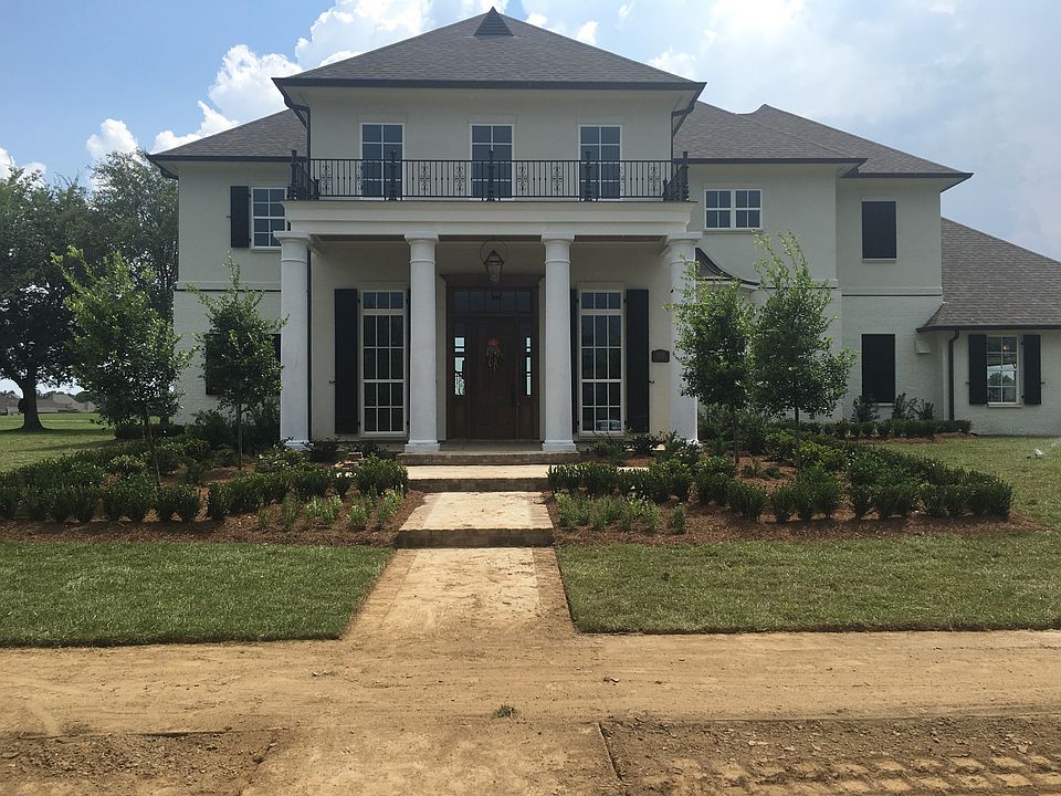 1st image of 2526 N Turnberry Ave