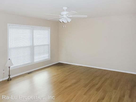 2nd image of 2424 Denver Dr