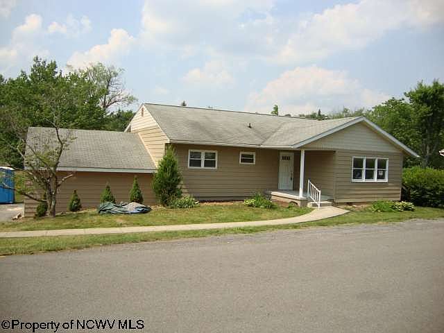 1st image of 529 Lake St