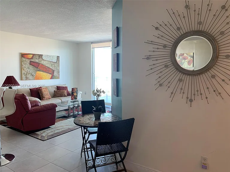 275 NE 18th St #1709 — Photo 3
