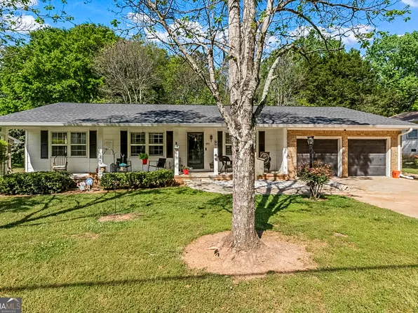 4393 Housworth Dr, Lithonia, GA 30038