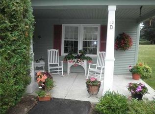 42 Knoll Pl #D, North Providence, RI 02911