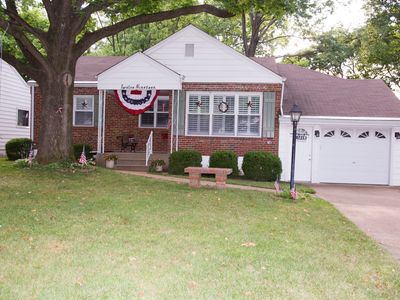 1219 Pinetree Ln, Saint Louis, MO, 63119