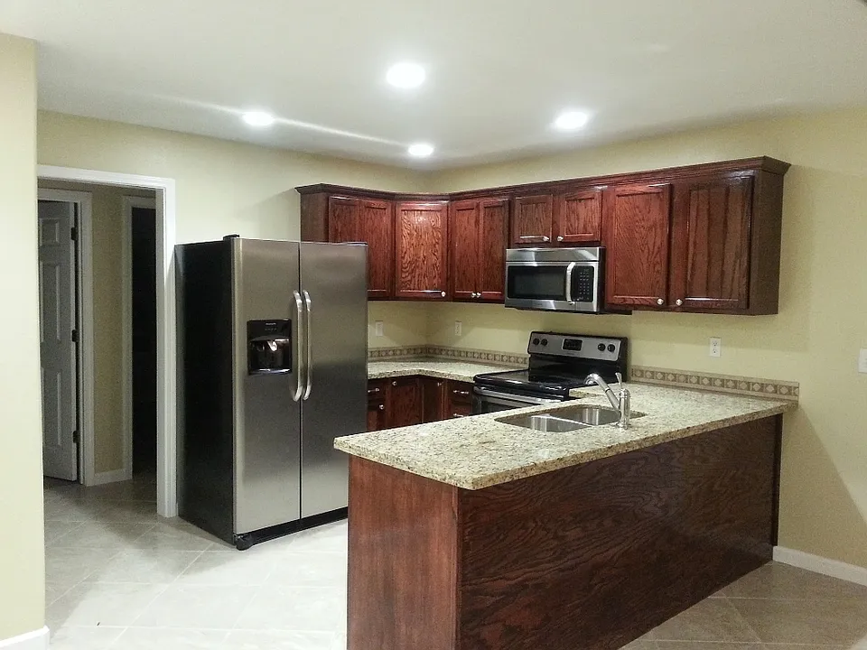 836 Lone Star Rd #836