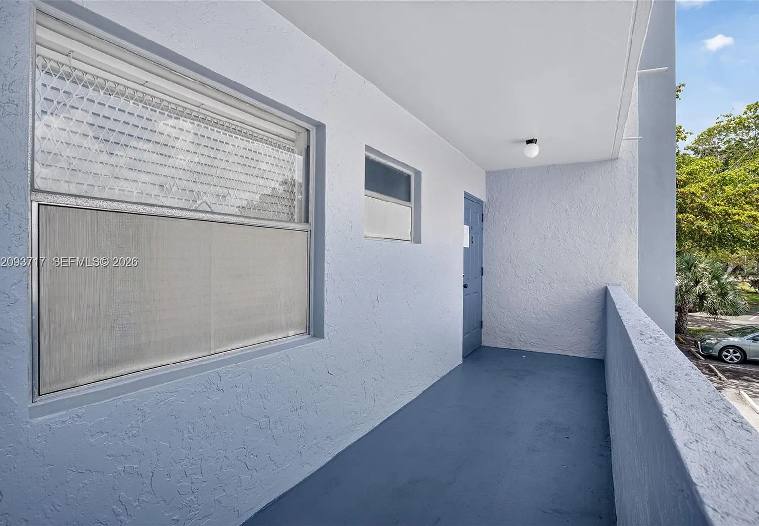 Sands Point Condominium I — Photo 3