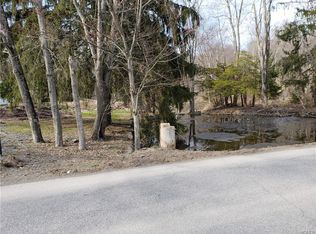 79 Traver Rd APT A, Pleasant Valley, NY 12569