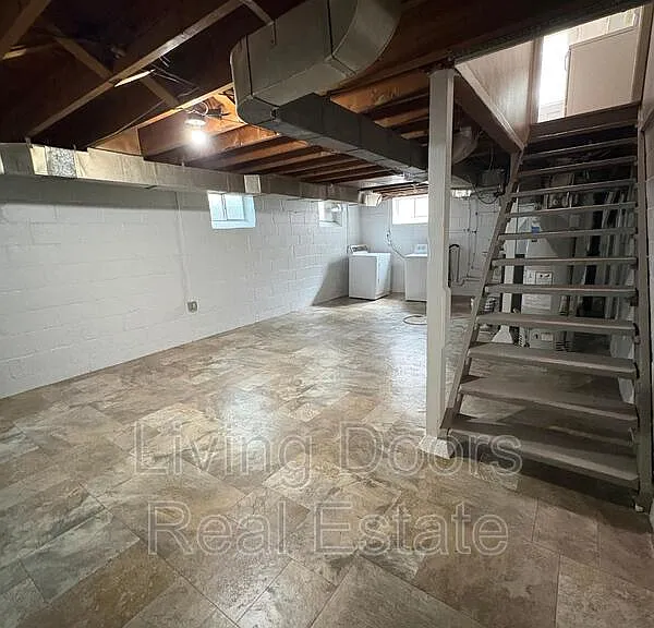 2303 South St — Photo 19