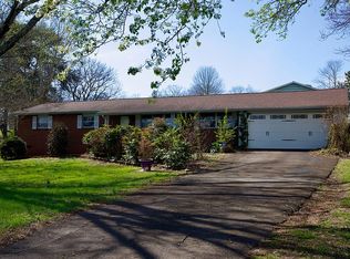 913 Gulf Stream Dr, Knoxville, TN 37923