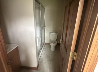 17563 Kenmore Rd, Lake Milton, OH 44429