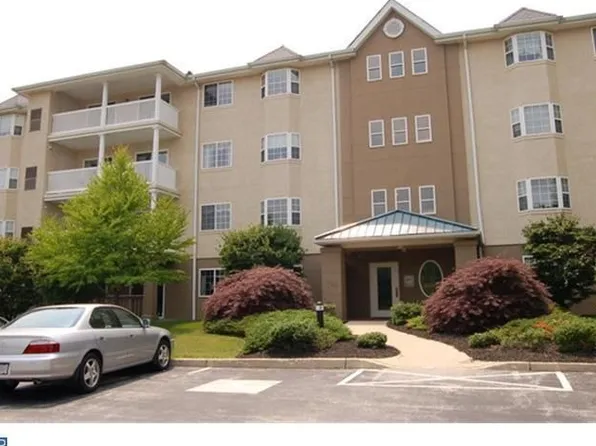 306 Paoli Pointe Dr, Paoli, PA 19301