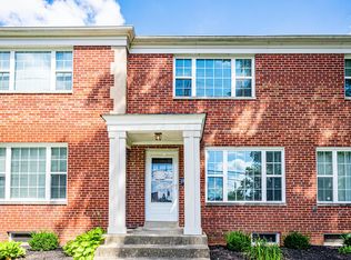 4644 N High St #44, Columbus, OH 43214