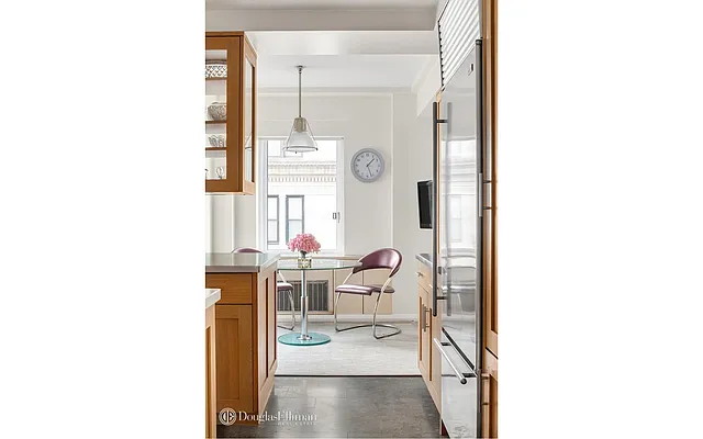 Sold by Douglas Elliman | media 7