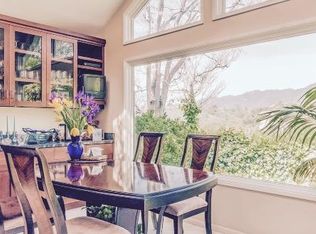 17065 Bollinger Dr, Pacific Palisades, CA 90272