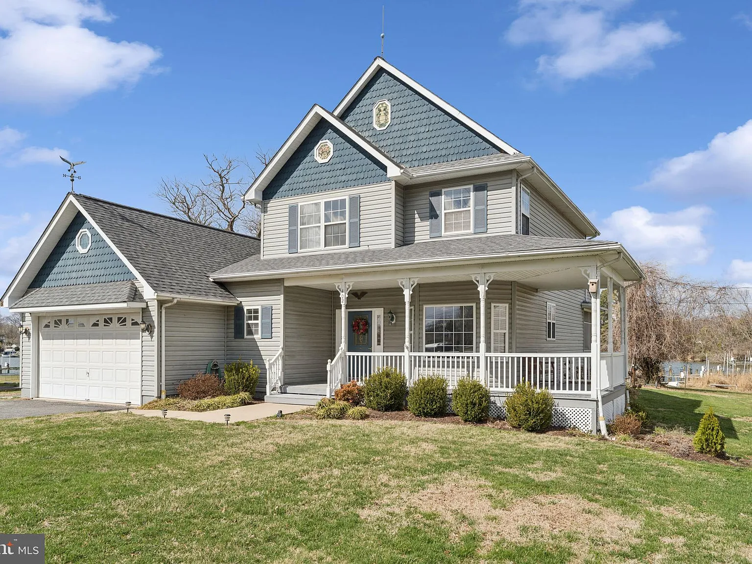 3 bed, 2.5 bath, 2285 sqft, $4,500 — Photo 3