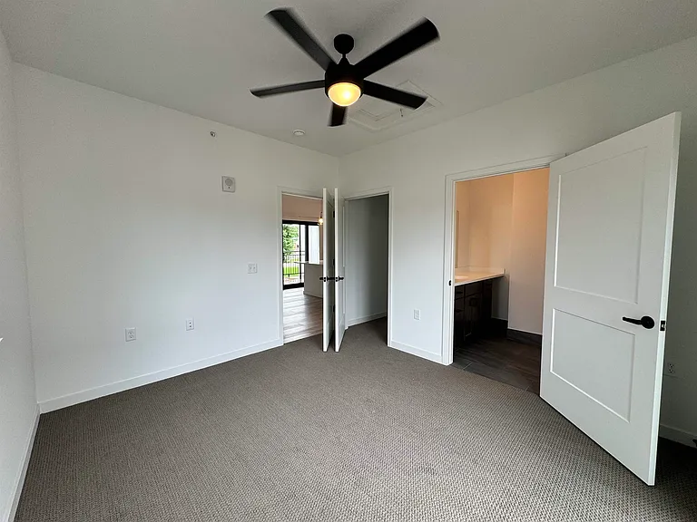 5411 Bashford St #203 — Photo 22