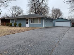 3111 11th St, Winthrop Harbor, IL 60096