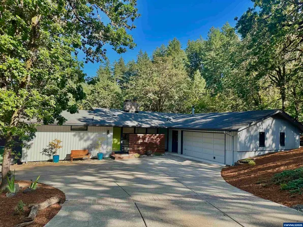 2525 NW Windsor Pl, Corvallis, OR 97330