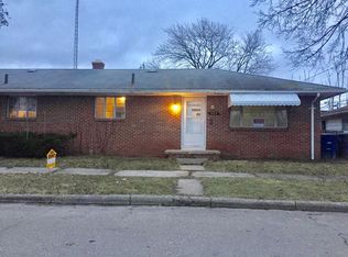 909 Wright Ave, Toledo, OH 43609