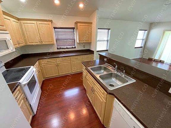 4th image of 4257 55th Ave N