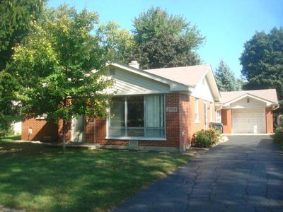 2904 Dove St, Rolling Meadows, IL, 60008