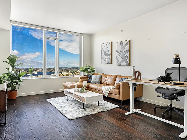 1321 Seneca St #1708 — Photo 11