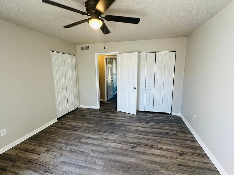 14 Robyn Dr — Photo 17