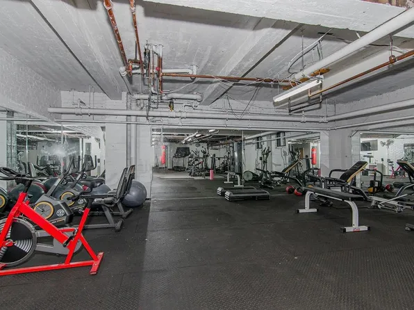 2600 John F Kennedy Boulevard image 24 of 34