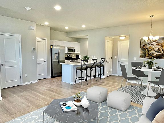 Open area, flexibility to style and furnish (virtually staged)