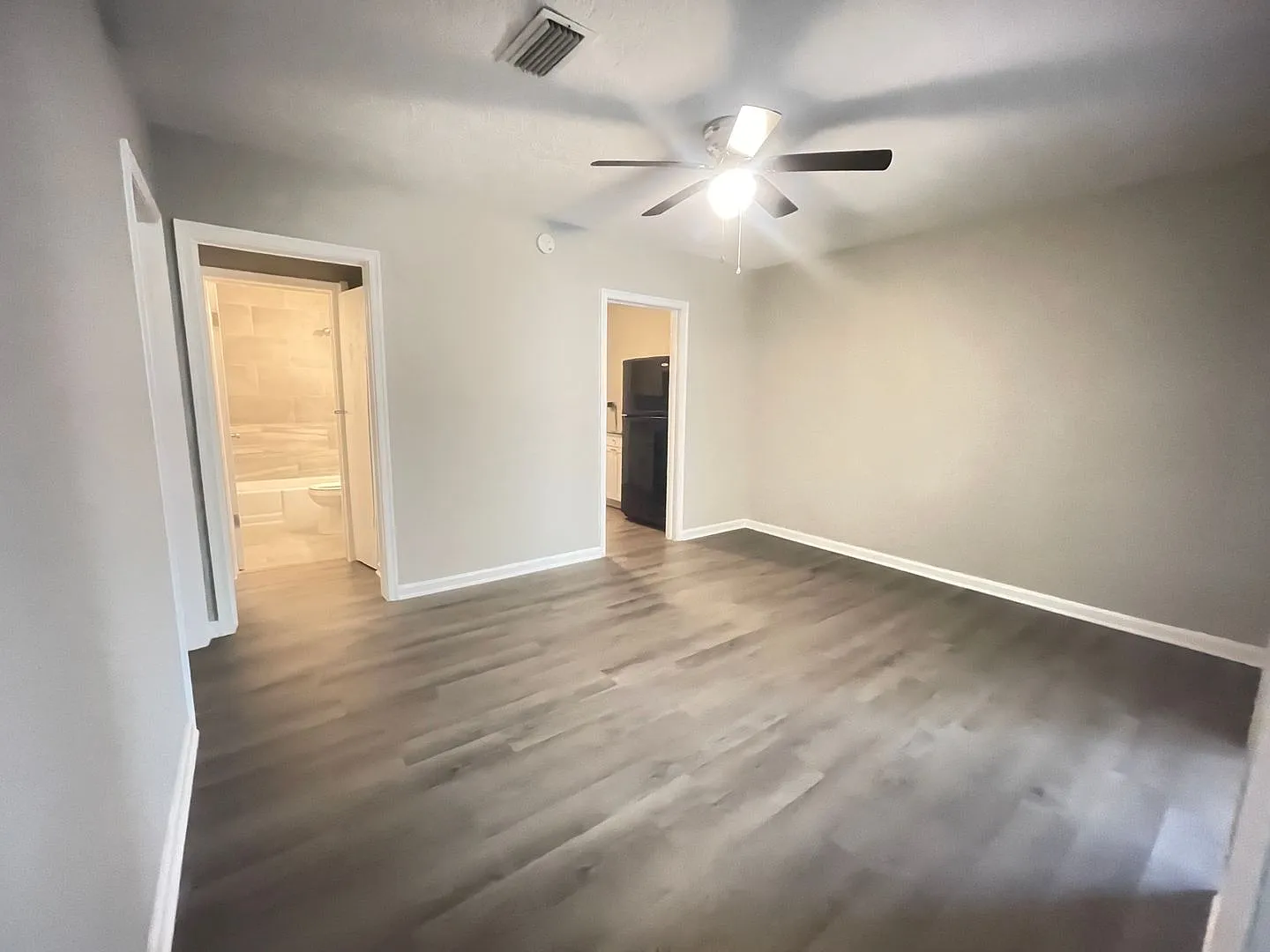 Affordable 3 Bed House — Photo 3