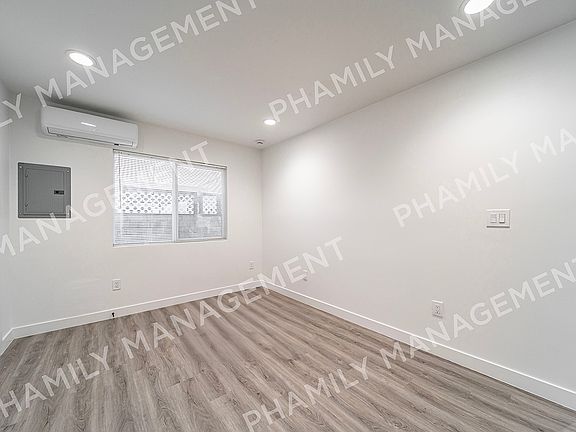 4th image of 339 W Center St #I