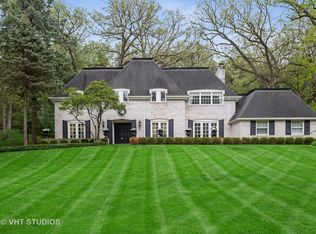 4701 Oak Crest Rd, Crystal Lake, IL 60012