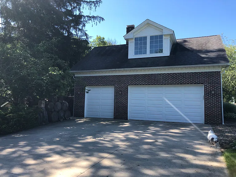 5951 Som Center Rd — Photo 7