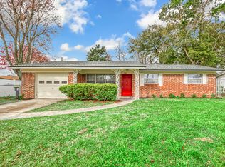 4104 Bender Rd, Jacksonville, FL 32207