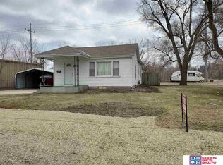 1209 Saunders Ave, Lincoln, NE 68521