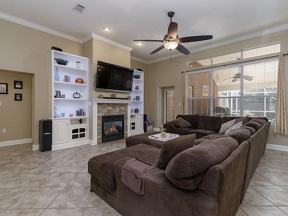 5th image of 168 Baywind Dr