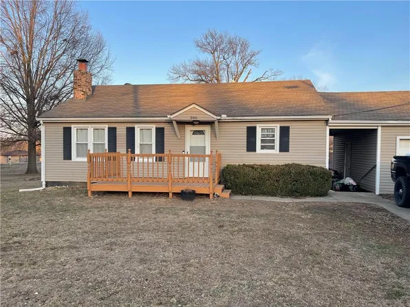 305 Wilson Blvd, Richmond, MO 64085