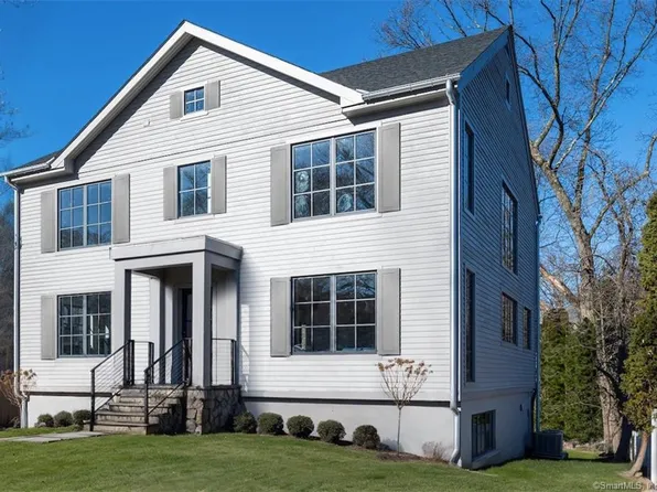 23 Ridgewood Road, Norwalk, CT 06853