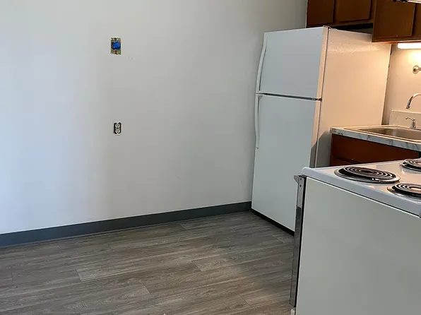 4779 NW 62nd Ave #1, Johnston, IA 50131