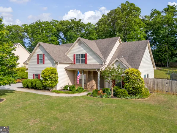 141 Cypress Dr, Jefferson, GA 30549