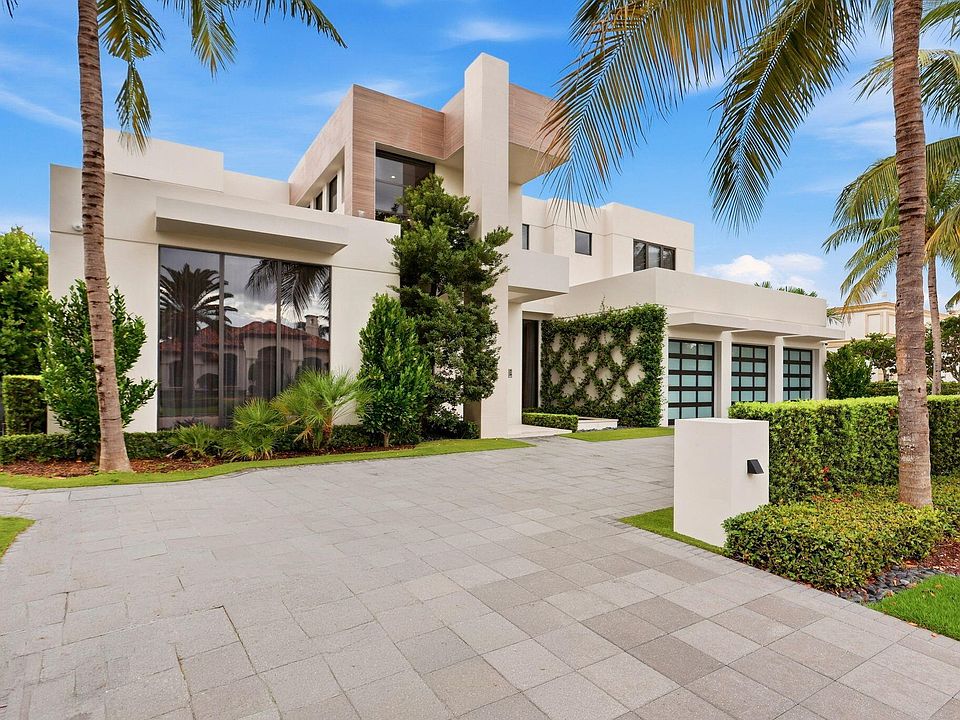 1st image of 1371 ROYAL PALM Way
