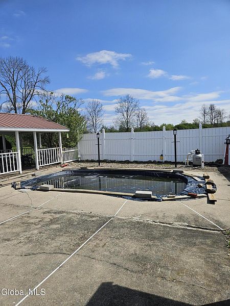 5th image of 966 Fort Hunter Road