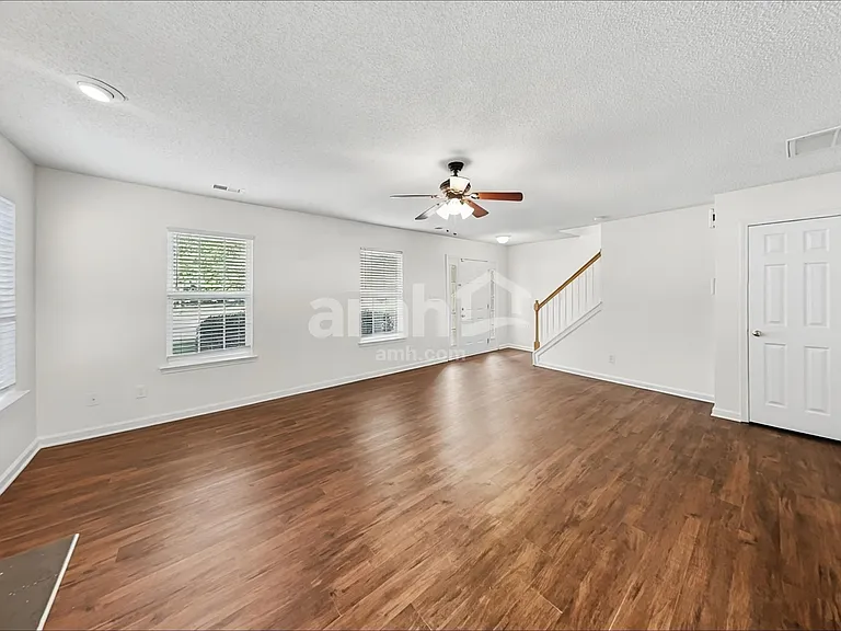 130 Devon Forest Dr — Photo 5