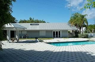 1st image of 109 Coco Plum Rd S