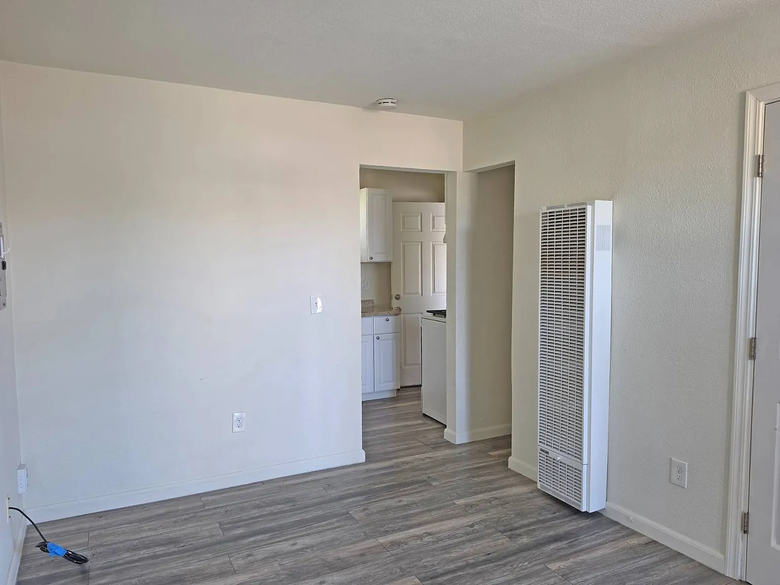 Studio, 1.0 bath, 300 sqft, $1,330 — Photo 4