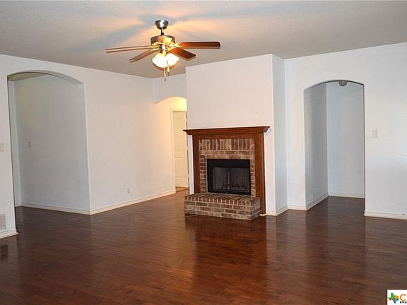 4th image of 6203 Brushy Creek Dr