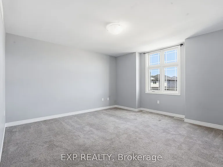 15 Bowman Cres — Photo 17