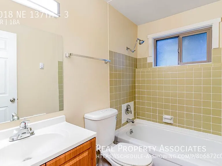 3018 NE 137th St #3 — Photo 6