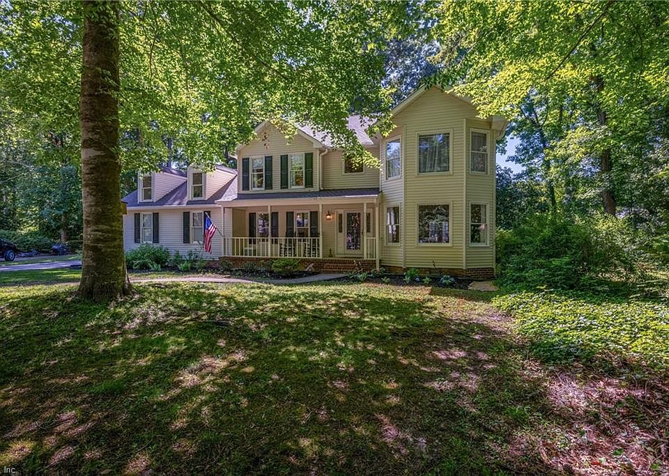 Welcome to 1012 Granada Ct