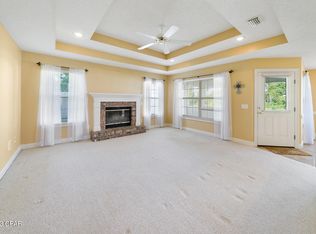 1802 Echo Ln, Lynn Haven, FL 32444