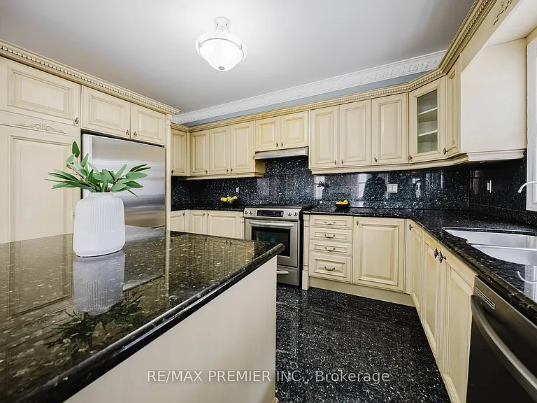 16 Saint Michele Pl #UPPER — Photo 16
